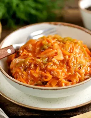 Тушеная капуста