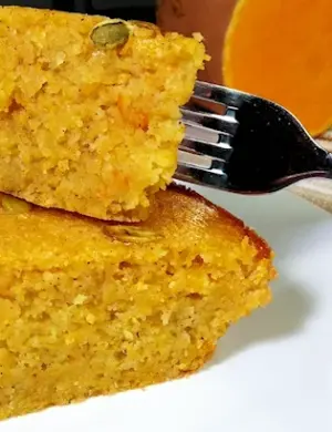 Тыквенный манник на кефире с грецкими орехами