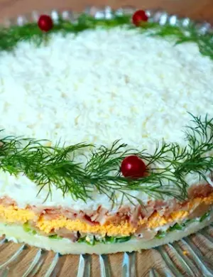 Украшение салатов