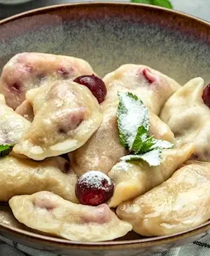 Вареники с брынзой и мясом
