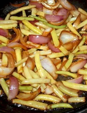 Жареная картошка с шампиньонами