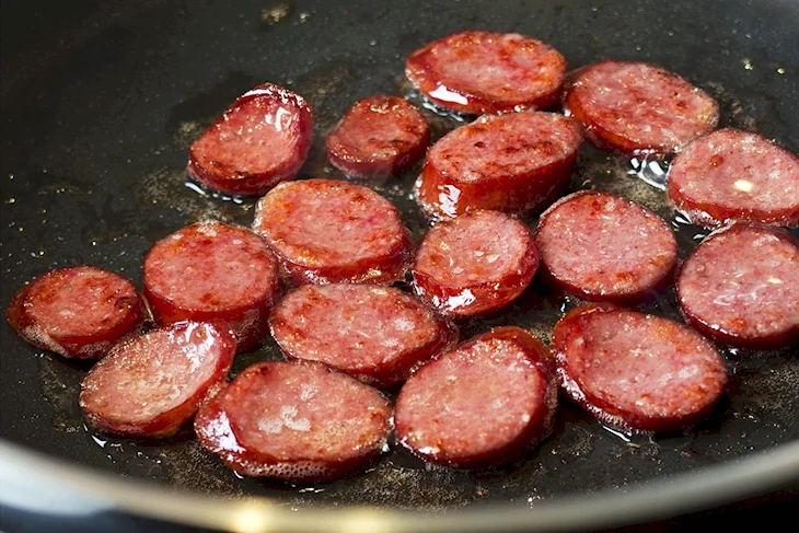 Жареная колбаса